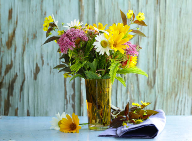 istock bouquet of wildflowers 998934056