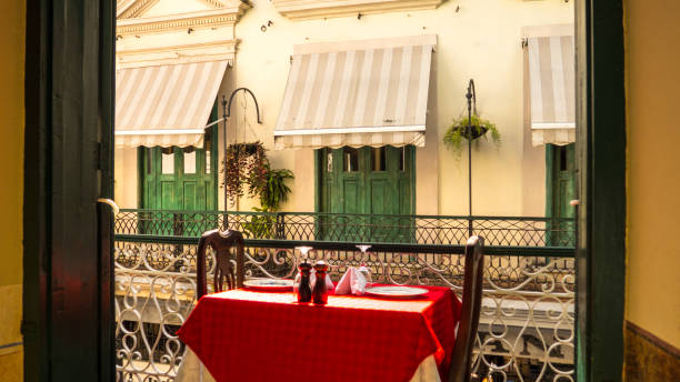 istock Havana streets with bright colours 998961624