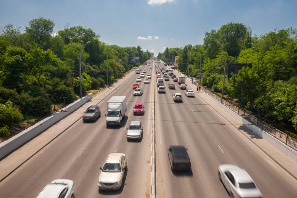 istock Highway Transport flow Speed Sunny day 999019344