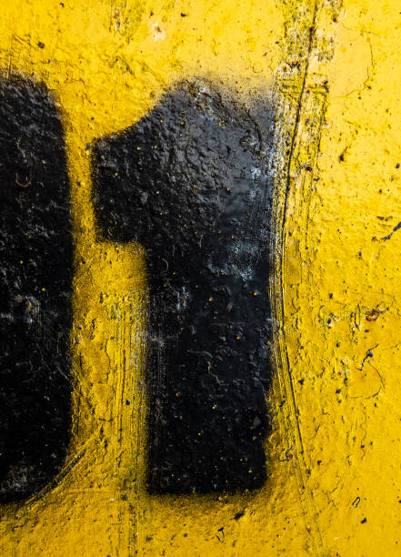 istock Written Wording in Distressed State Typography Found Number One 1 999090818