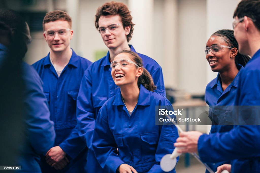 Engineering Class Photo Enjoying Engineering Class Stock Photo - Download Image Now - Trainee ...