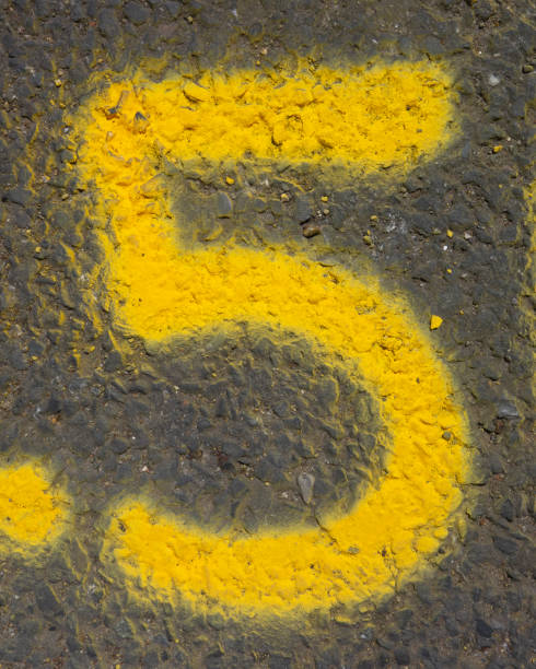 istock Written Wording in Distressed State Typography Found Number 5 Five 999096566