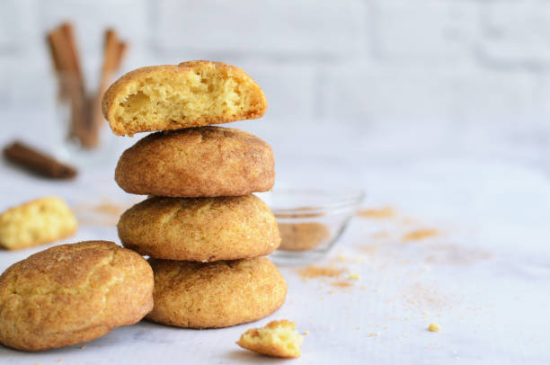 istock Freshly Baked Cinnamon Cookies, Snickerdoodle Cookies on Bright Background 999216142