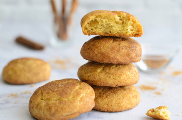 istock Freshly Baked Cinnamon Cookies, Snickerdoodle Cookies on Bright Background 999216184