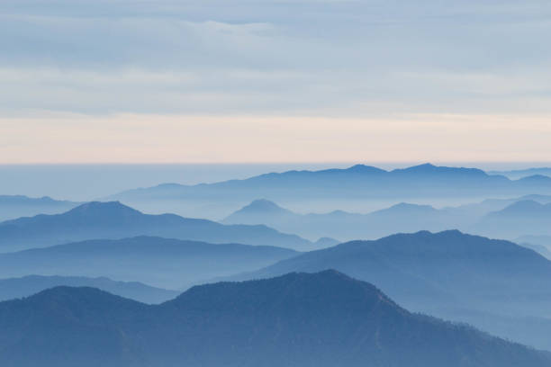 istock mountain haze at dawn 999299480