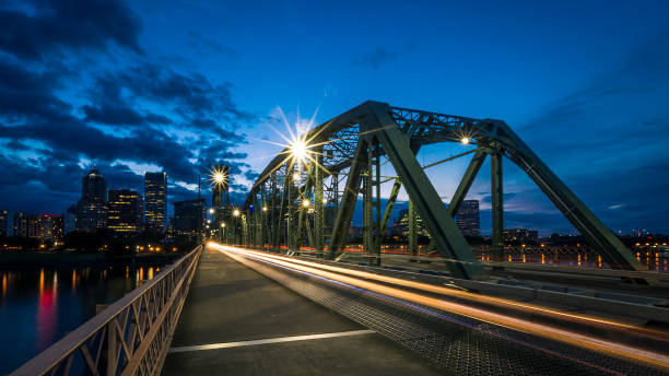 istock Hawthorne Bridge in Portland, Oregon 999455210