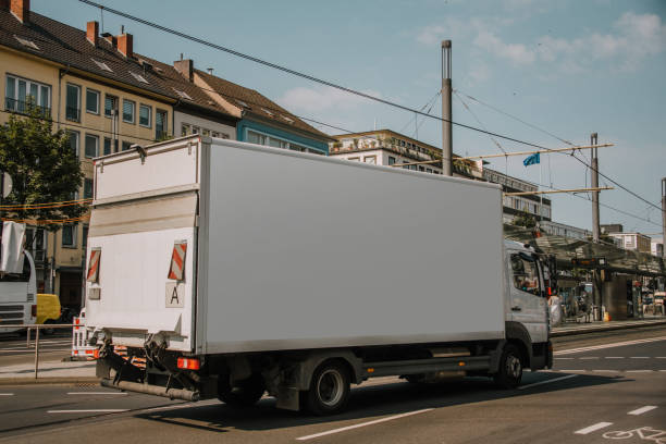 istock Delivery truck 999463986