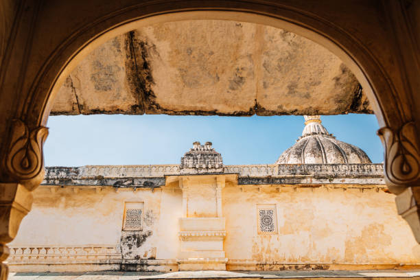 istock City Palace historical architecture in Udaipur, India 999697652