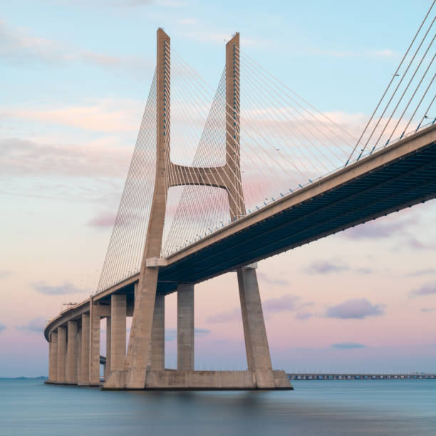 istock Vasco da Gama bridge, Lisbon, Portugal 999775038