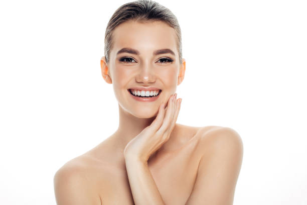 istock Young beautiful woman 999812394