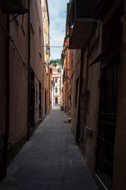 istock Alley in the Ligurian Final. Liguria 999820816