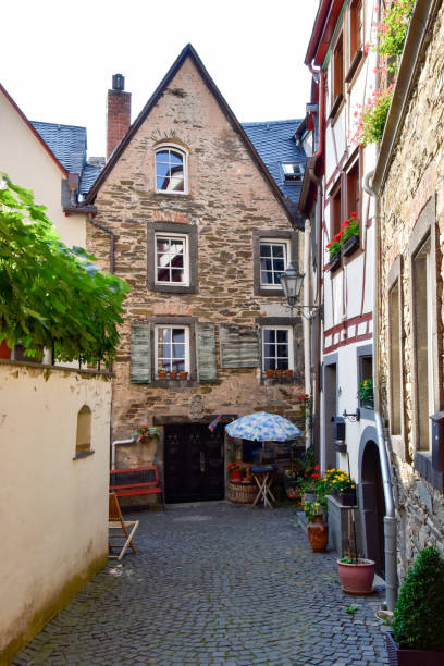istock Beilstein small village on the Moselle 999828542