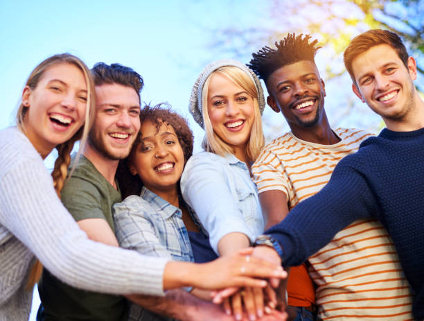istock To becoming friends on campus 999831614
