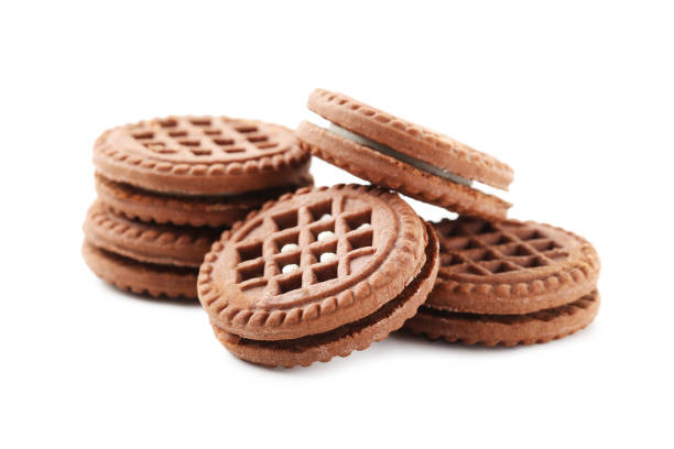 istock Chocolate cookies with cream isolated on a white 999869182