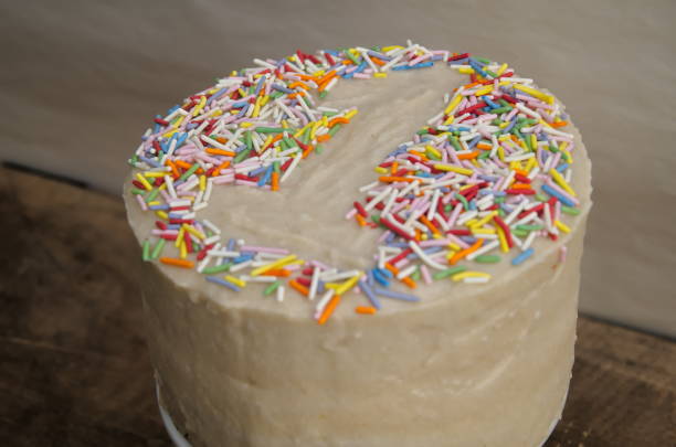 istock A smash cake for a baby's first birthday 999899818
