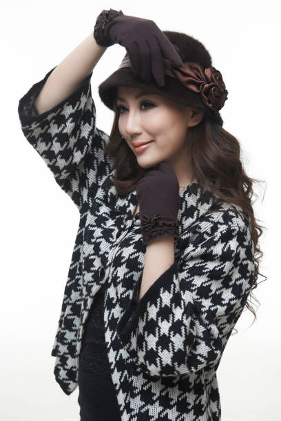 istock Chinese rich lady, confident portrait photo 999919766