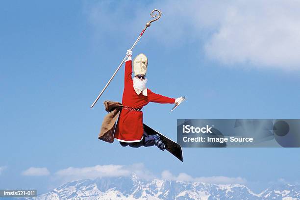 Skiing As A Pope 긴급-개념에 대한 스톡 사진 및 기타 이미지 - 긴급-개념, 스노우보딩, 겨울