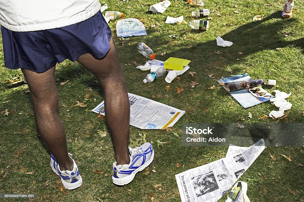 Müll im park - Lizenzfrei Papier Stock-Foto