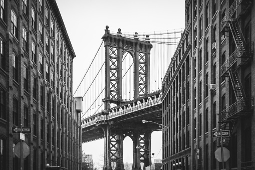 The iconic black and white shot of the Manhattan bridge from Washington Street. Brooklyn, NY. USA