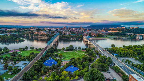 Aerial View of Chattanooga Tennessee TN Skyline Drone Aerial View of Downtown Chattanooga Tennessee TN Skyline and Tennessee River tennessee river stock pictures, royalty-free photos & images