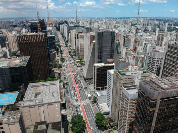 vista aérea da avenida paulista em são paulo - avenida paulista - fotografias e filmes do acervo