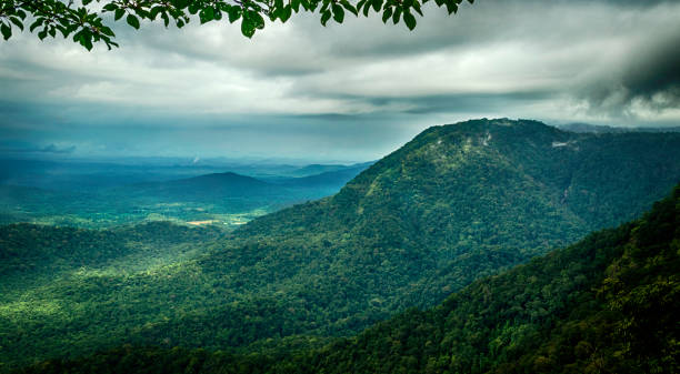 Agumbe mountains A beautiful view of Agumbe from a viewpoint karnataka stock pictures, royalty-free photos & images