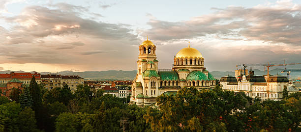 alexander nevski cathedral panorama - bulgaristan stok fotoğraflar ve resimler