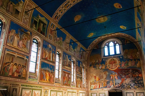 Altair of Scrovegni Chapel in Padua, Italy Frescoes painted by Giotto in Scrovegni chapel of Padua, Italy. chapel stock pictures, royalty-free photos & images
