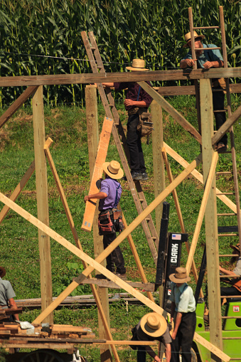 Amish Build Barn Stock Photo Download Image Now Istock