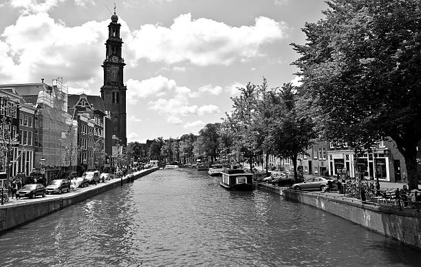 b&w amsterdam - anne frank stockfoto's en -beelden