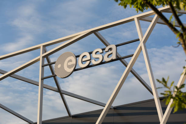 an esa sign outside an esa factory building in bremen germany bremen, bremen/germany - 12 07 18: an esa sign outside an esa factory building in bremen germany european space agency stock pictures, royalty-free photos & images
