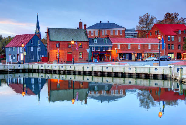 Annapolis, Maryland Annapolis is the capital of the U.S. state of Maryland, as well as the county seat of Anne Arundel County. chesapeake bay stock pictures, royalty-free photos & images