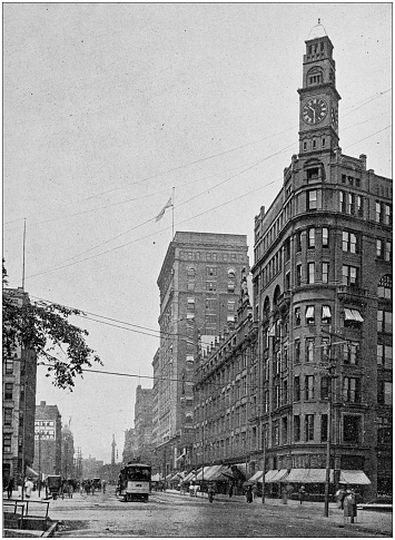 Antique black and white photo of Cleveland, Ohio: Euclid Avenue