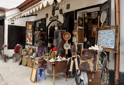 Antique Shop On The Market In Sarajevo Stock Photo - Download Image Now - Ancient, Antique, Art - iStock