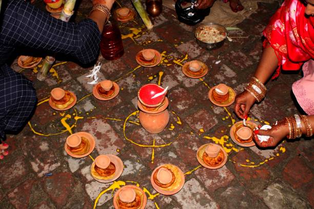 Arg make soup for Chhath puja.Clay lamps used in Kosi Arg make soup for Chhath puja.Clay lamps used in Kosi chhath stock pictures, royalty-free photos & images