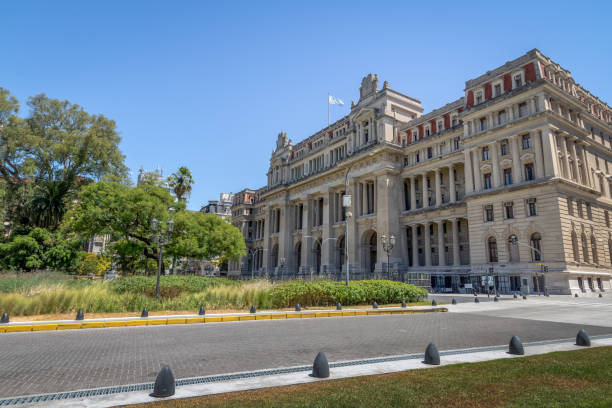argentina supreme court of justice - buenos aires, argentina - argentina palacio do govern imagens e fotografias de stock