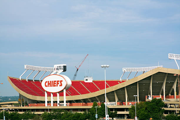 Arrowhead Stadium "Kansas City, Missouri, USA - June 1, 2008: Arrowhead Stadium in Kansas City, Missouri. The stadium was built in 1972 and has the capacity of 76000 people. Home to Kansas City Chiefs. Seen spring morning." kansas city missouri stock pictures, royalty-free photos & images
