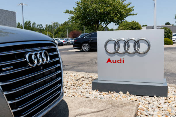 Audi Automobile and SUV luxury car dealership. Audi is a member of the Volkswagen Group I Indianapolis - Circa August 2019: Audi Automobile and SUV luxury car dealership. Audi is a member of the Volkswagen Group I audi photos stock pictures, royalty-free photos & images