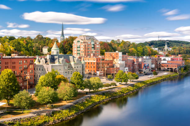 Augusta skyline on a sunny afternoon Augusta skyline on a sunny afternoon (long exposure for smooth sky and water). Augusta is the state capital of the U.S. state of Maine and the county seat of Kennebec County maine stock pictures, royalty-free photos & images