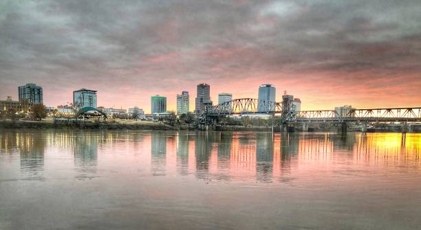 Autumn Sunset Little Rock An autumn sunset creates a beautiful background for the Little Rock Skyline. michael dean shelton stock pictures, royalty-free photos & images