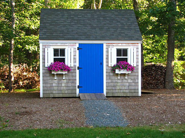 Backyard shed A beautiful backyard shed shed stock pictures, royalty-free photos & images