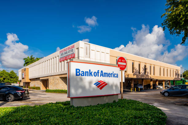 Bank of America Hallandale Florida USA Hallandale, FL, USA - March 13, 2020: Bank of America Hallandale Florida USA bank of america stock pictures, royalty-free photos & images