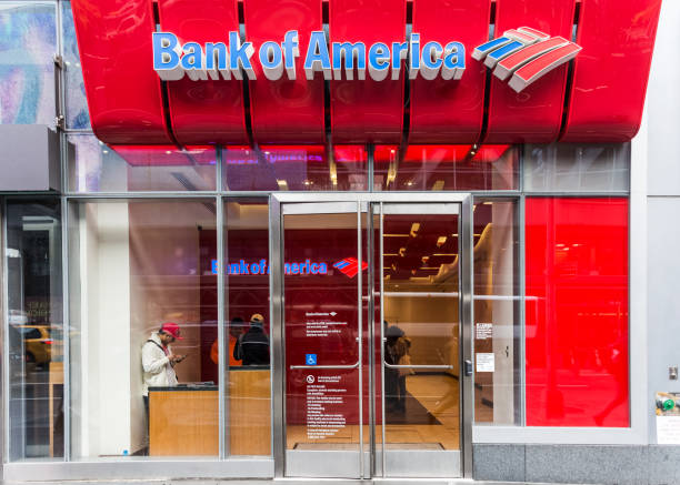 Bank of America Manhattan New York, NY, USA - May 5, 2017:  A Bank of America branch office as seen on Eighth Avenue in New York City. bank of america stock pictures, royalty-free photos & images