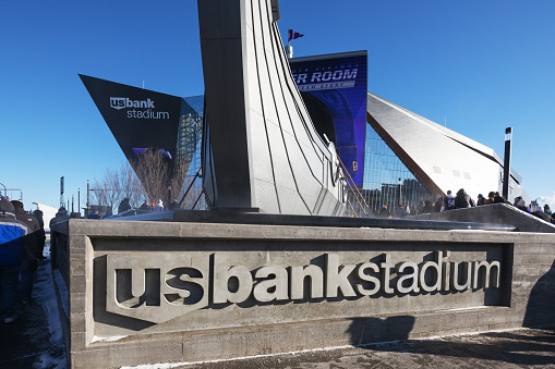 ミネアポリスの米国銀行スタジアム。 - ストックフォト・写真素材...