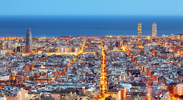 barcelona skyline, aerial view at night, spain - barcelona stok fotoğraflar ve resimler