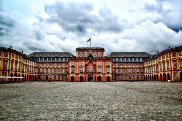 Baroque castle Baroque Palace Mannheim universities  in germany stock pictures, royalty-free photos & images