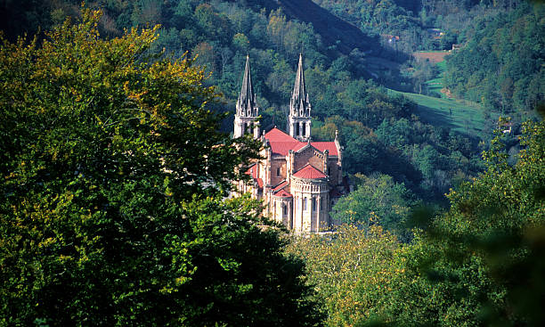 Basilica of Santa Maria la Real, Covadonga The Basilica of Santa Maria la Real is a temple of Roman Catholic worship located in Covadonga, Asturias (Spain), declared a Basilica on September 11, 1901. 1901 stock pictures, royalty-free photos & images