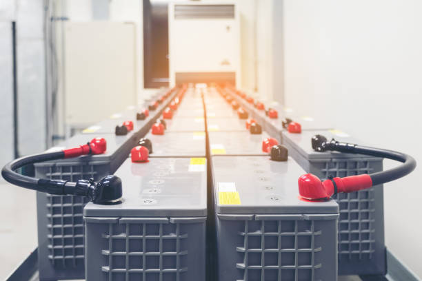 Battery pack in battery room in power plant for supply electricity in plant during shutdown phase, Rows of batteries in industrial backup power system.  batteries stock pictures, royalty-free photos & images