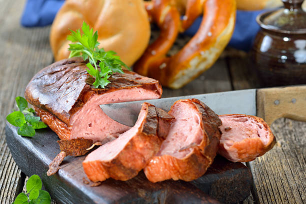 bavarian mięso wegetariańska - meat loaf zdjęcia i obrazy z banku zdjęć