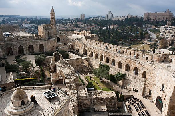 a beautiful david tower in old jerusalem - jerusalem stok fotoğraflar ve resimler